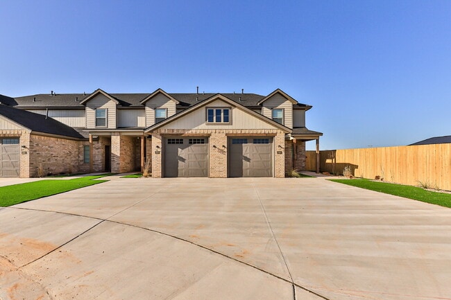Foto del edificio - Modern Two Bedroom Townhome In Cooper!