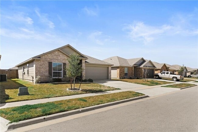 Building Photo - 7721 Killebrew Dr