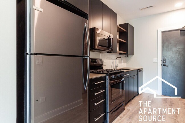 Foto del edificio - 941 W Belmont Ave