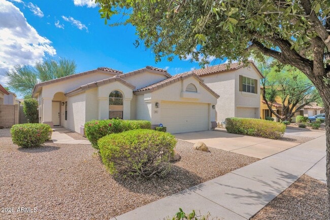 Building Photo - 3941 E Monona Dr