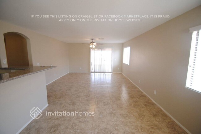 Building Photo - 3208 S 162nd Ln