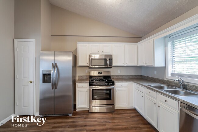 Building Photo - 2730 Dacula Cove Cir