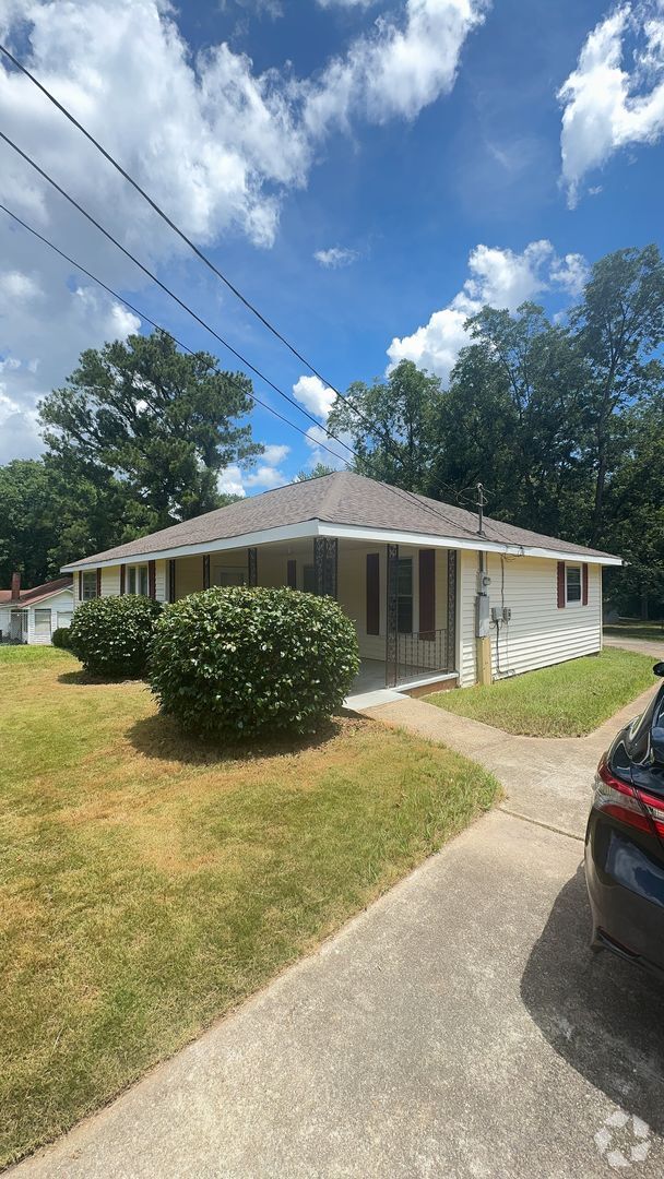 Building Photo - 123 Greenberry Cir