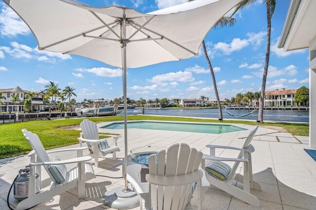 Photo - 35 Castle Harbor Isle Dr House