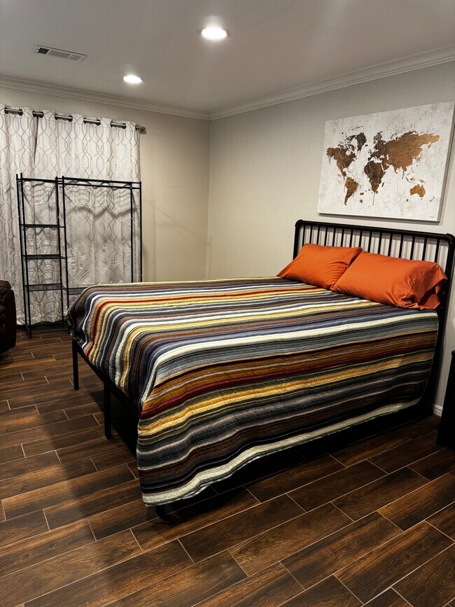 Foto del edificio - 7618 Cheyne Cir