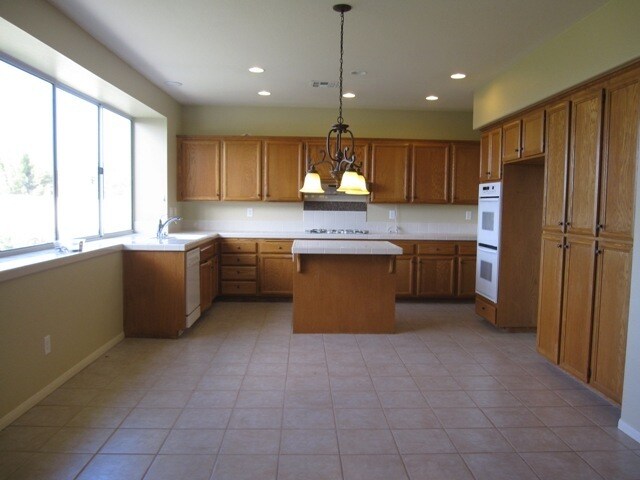 Foto del edificio - 4972 Overlook Dr