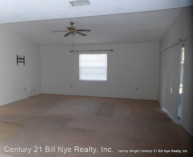 Building Photo - 3 br, 2 bath House - 38643 Ferm Circle