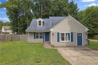 Building Photo - 11 Thomas Nelson Dr