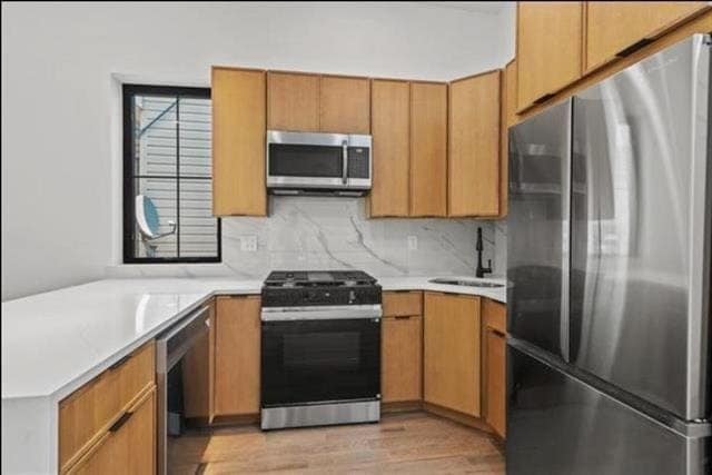 Photo - 41 47th St House