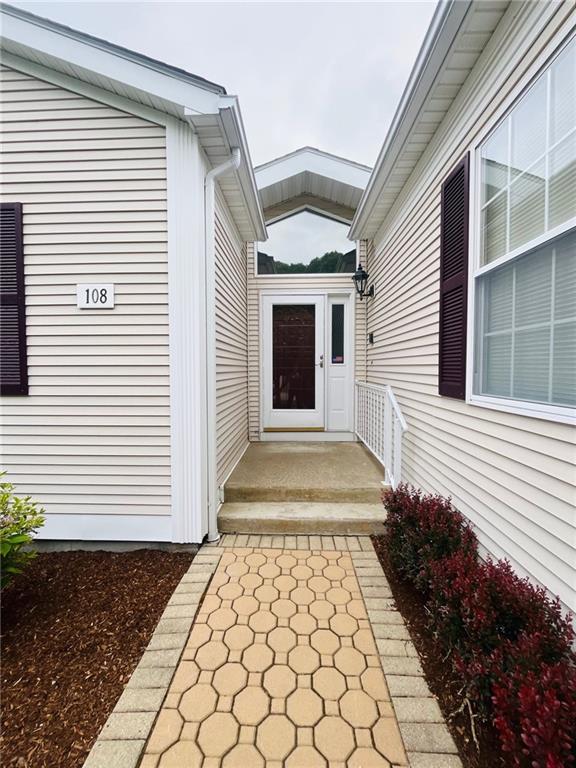 Building Photo - 108 Orchard Meadows Dr