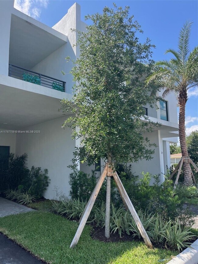 Foto del edificio - 2511 Pierce St