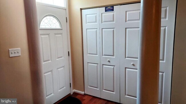 Foto del edificio - 4404 Stanford Ct
