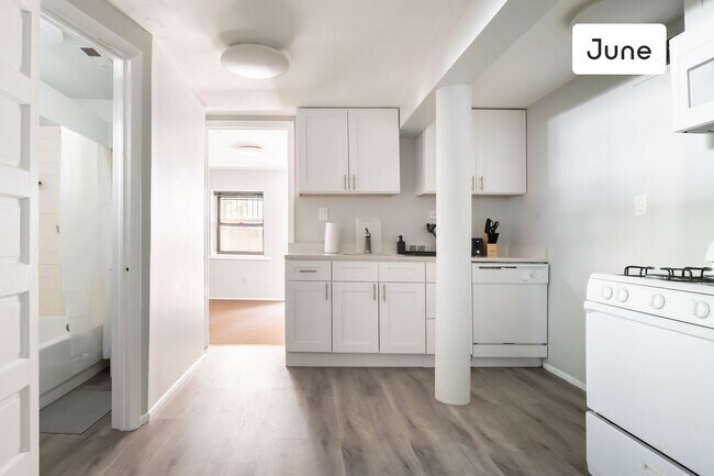 Foto del edificio - 3765 N Kenmore Avenue