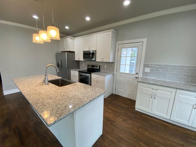 Foto del edificio - Beautiful 3/2 in Speegleville
