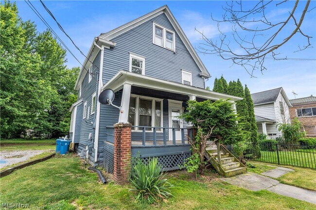 Foto del edificio - 1231 W 5th St