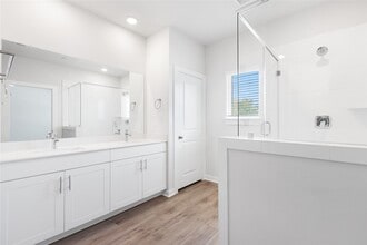 Building Photo - 8115 Danson Ln