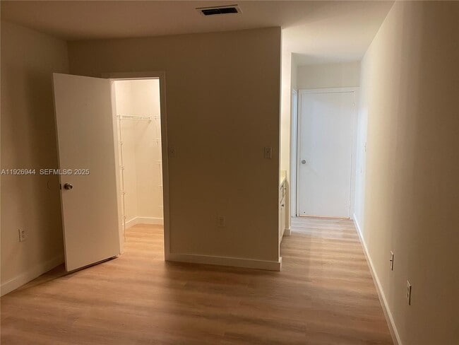 Foto del edificio - 2179 SW 80th Terrace