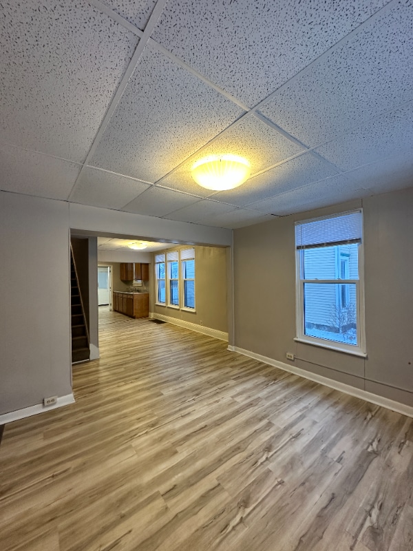 Building Photo - 524 W Beardsley Ave