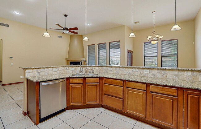 Foto del edificio - Beautiful Home in Sonoma Ranch with Amazin...