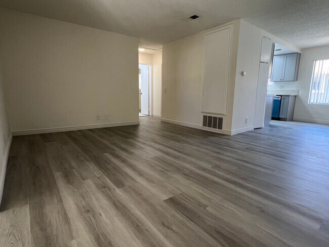 Foto del edificio - 221 Grayson Way