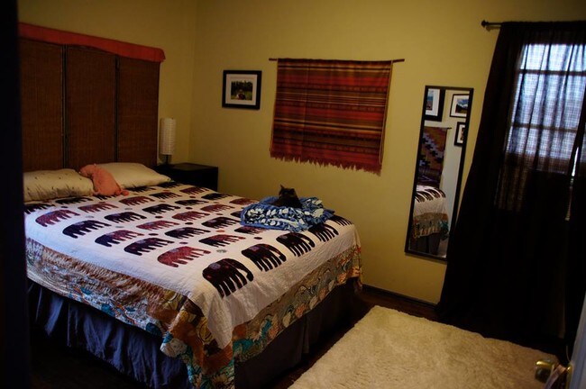 Foto del edificio - 5707 Clemson St