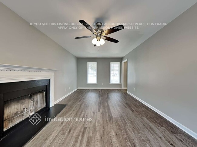 Building Photo - 205 Crossfire Rd