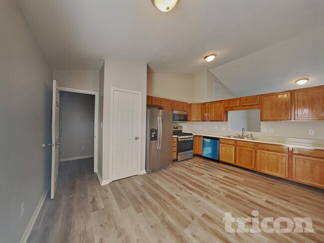 Foto del edificio - 2502 Bristlecone Dr