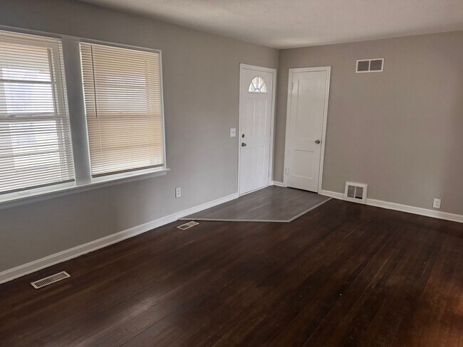 Foto del edificio - Cute Two Bedroom Home