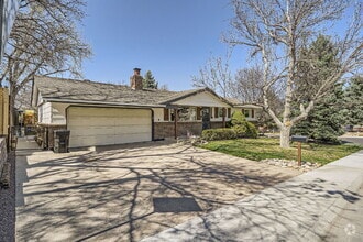 Building Photo - 7995 Flower St