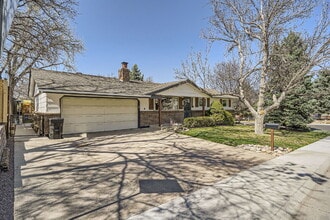 Building Photo - 7995 Flower St