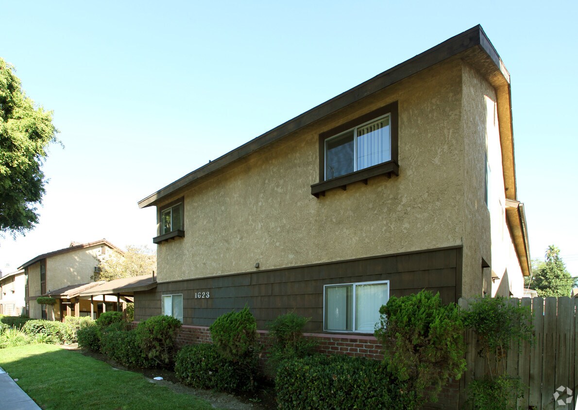 Foto del edificio - 1623-1629 W Ball Rd
