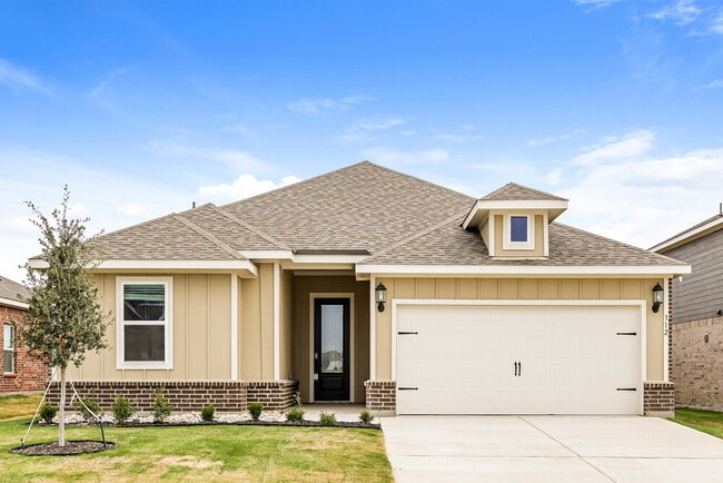 Building Photo - 312 Live Oak Ln