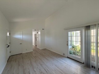 Foto del edificio - 1417 Marlin Ave