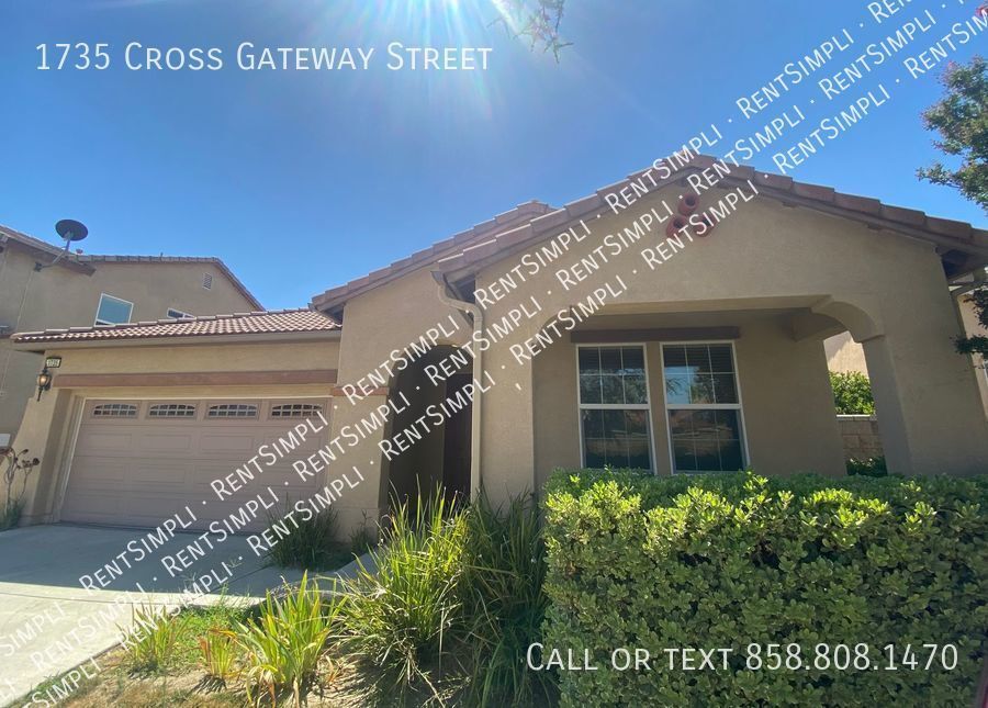 Foto principal - 3 BR 2 BA Home for Lease