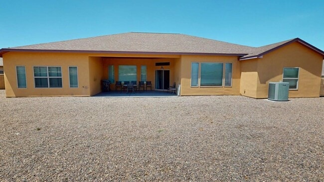Building Photo - 825 Shiprock