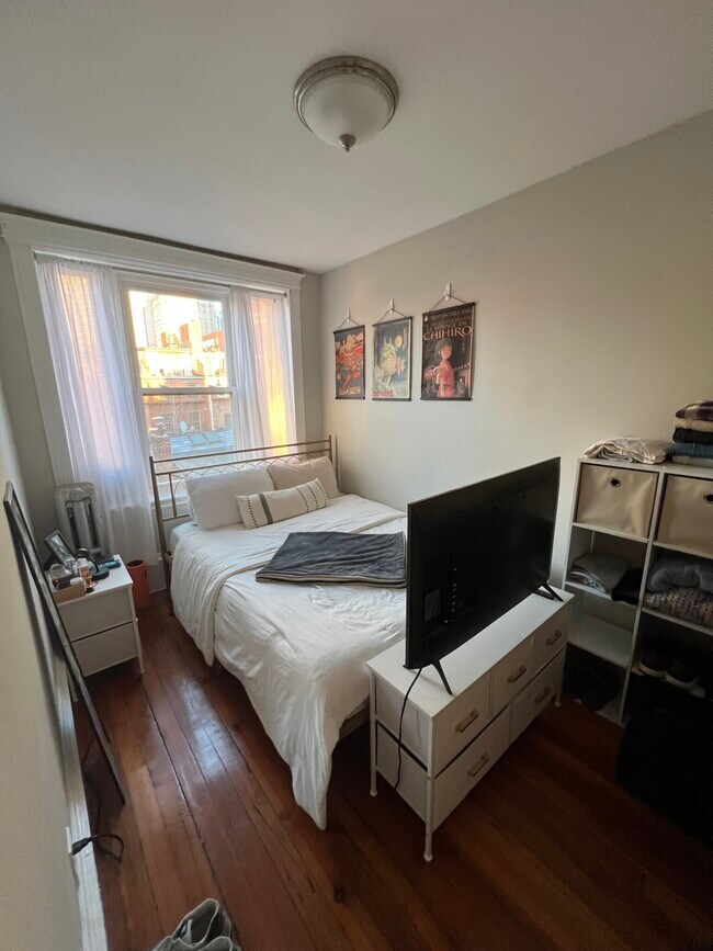 Foto del edificio - 462 Park Dr