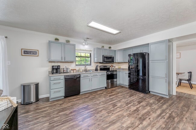 Building Photo - 7703 Janel Ct