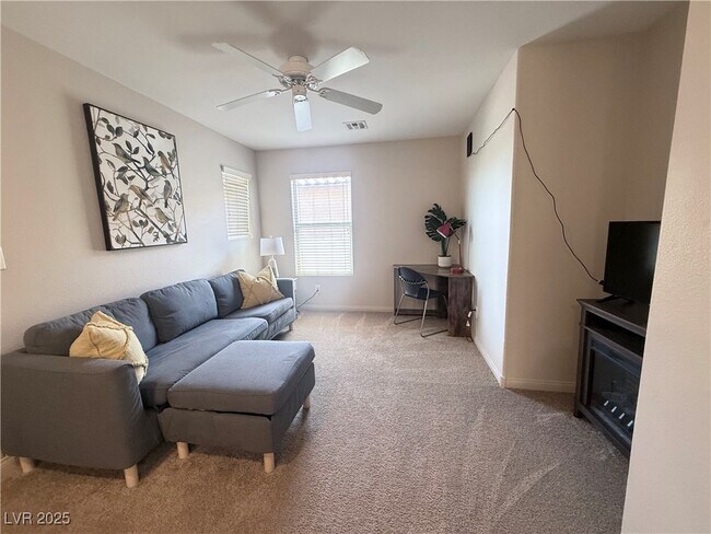 Building Photo - 11777 Red Water Ct