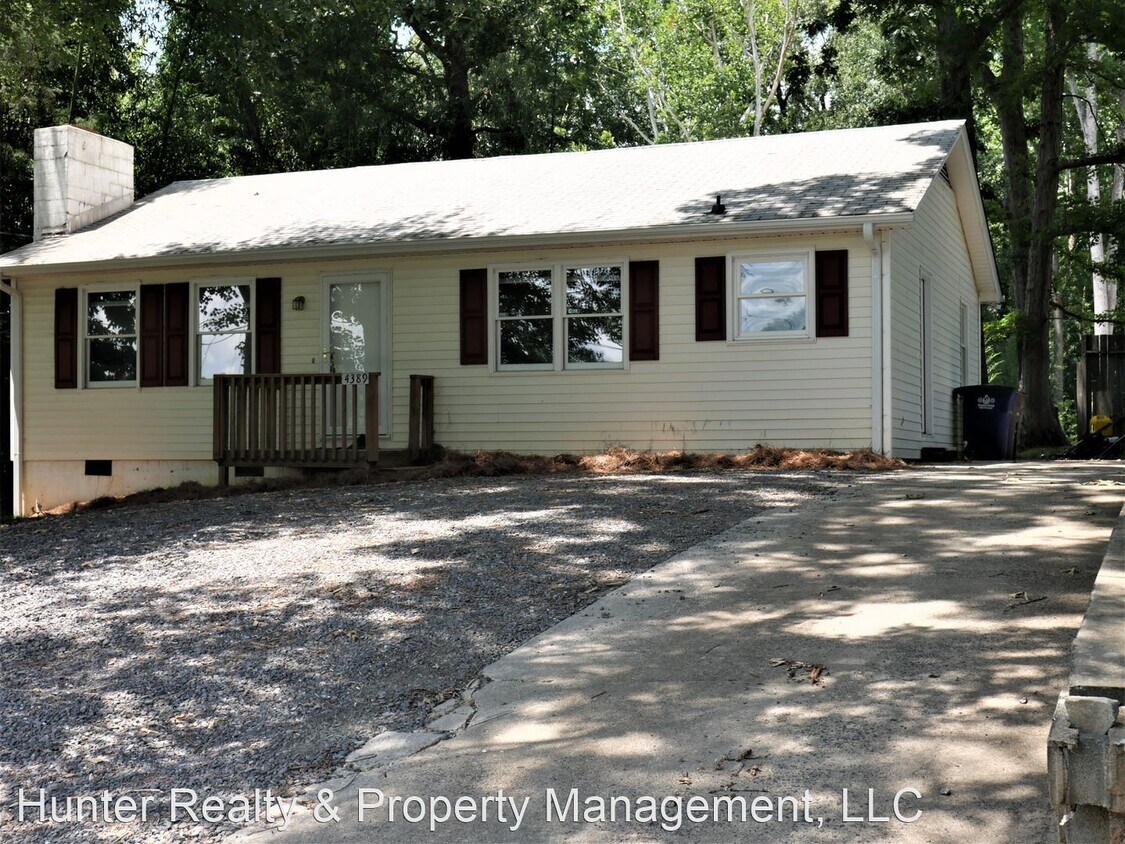 Primary Photo - 3 br, 1.5 bath House - 4389 Styers Ferry Rd