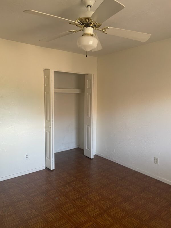 Building Photo - 255 W Lee St