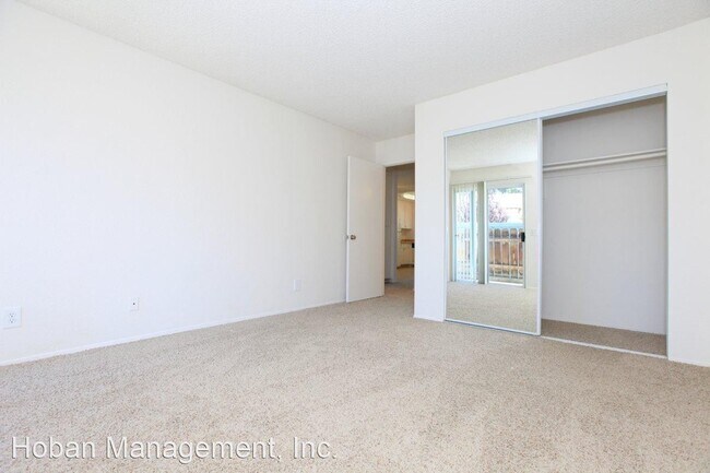 Foto del edificio - 1811 Raymond Ave