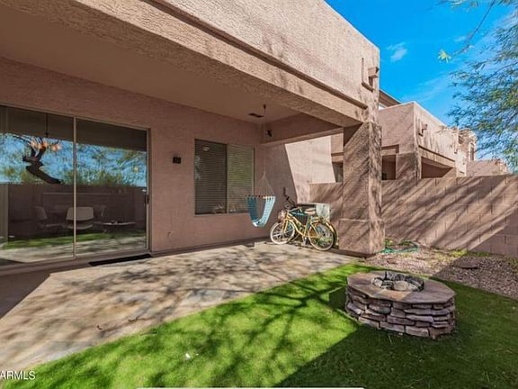 Foto del edificio - 1363 W Marlin Dr