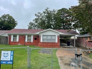 Building Photo - 7031 W Canal Blvd