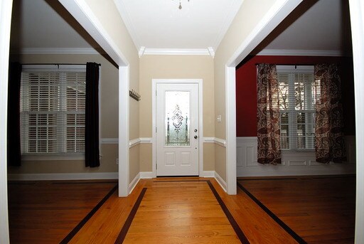 Building Photo - 313 Ashworth Dr