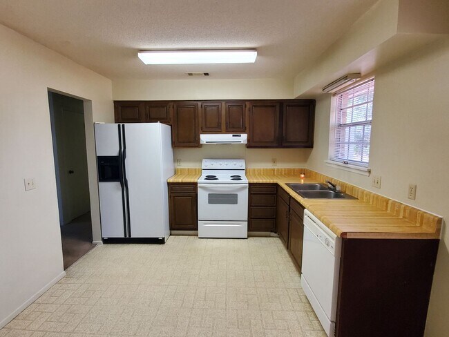 Foto del edificio - ***Spring Availability*** Reserve Now!