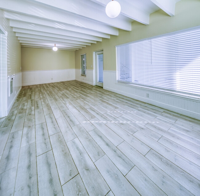 Foto del edificio - 1520 Lake Ave