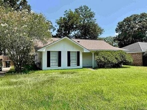 Building Photo - 11351 Moultrie Ave