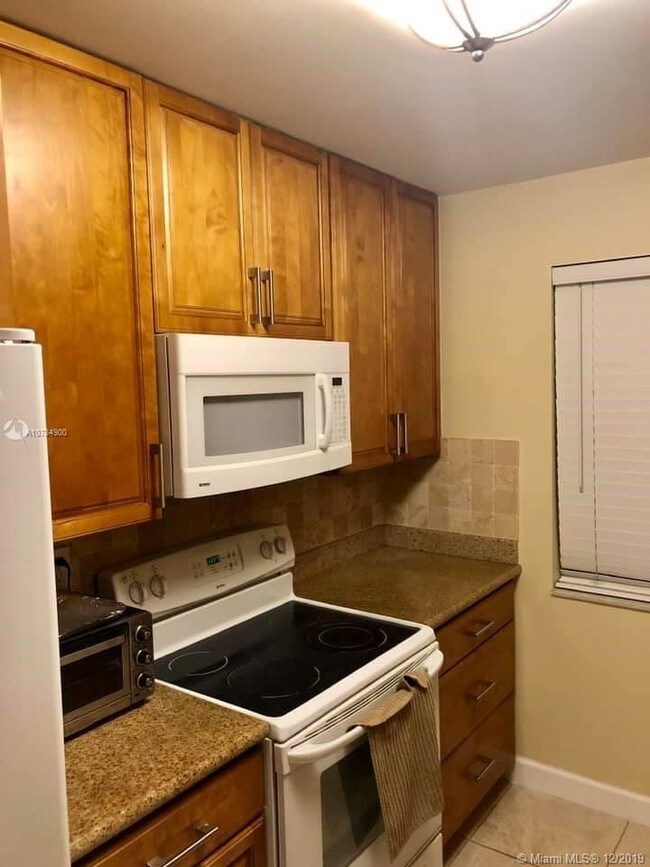 Building Photo - 13758 SW 49th St