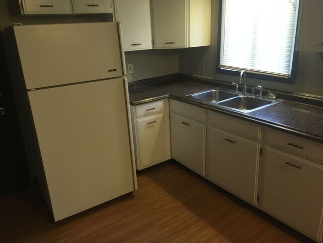 Foto del edificio - 290-330 N 3rd St