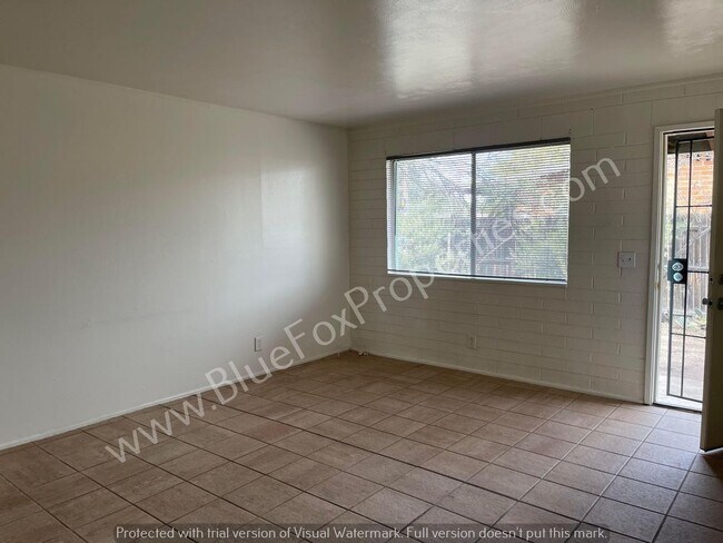 Foto del edificio - 2912 N Flanwill Blvd